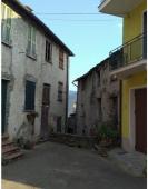 Rustic house in Ligurian Village