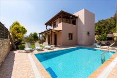 A modern villa with all amenities For Sale  in Crete