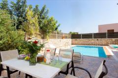 A modern villa with all amenities For Sale  in Crete
