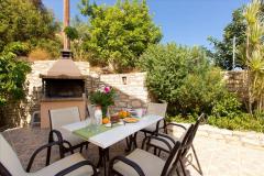 A modern villa with all amenities For Sale  in Crete