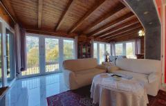 Villa with privare garden and small pool