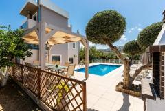 Luxurious 6-Bedroom Villa with Pool and Olive Grove Near Rethymno, Crete
