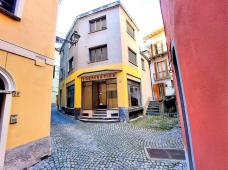 Entire building for sale, from foundation to roof in the town center of Ormea