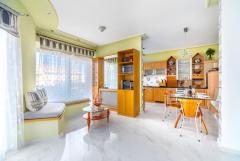 Exquisite 3-Level Seaside Villa For Sale in Chalkida