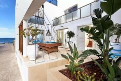 Luxurious 4-Story Seafront Villa for sale in Heraklion, Crete