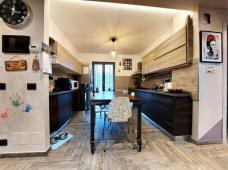 Renovated apartment with 5 rooms plus terrace and garage in the Borgo Ponte, Garessio