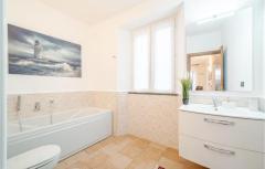 Two-story, four-room terraced house in Cicagna, Chiavari