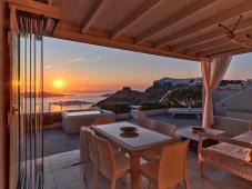 Sunset View Villa Santorini