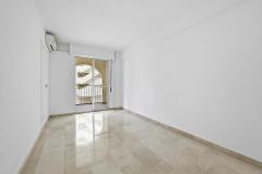 Beachside apartment 200m from the sea – Fuengirola – Pool & Gardens, ready to move in