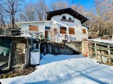 Detached house with land in a panoramic position