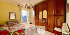 Semi-detached house with breathtaking views for sale in Aquila d’Arroscia