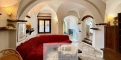 Prestigious historic detached house for sale in Vado