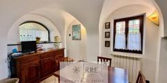 Prestigious historic detached house for sale in Vado
