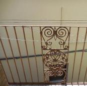 Rustic recently refurbished town house with 3 rooms, 2 bathrooms, balcony, option for rent-to-buy