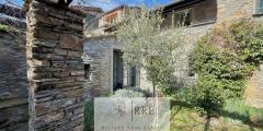 Semi-detached house with terrace overlooking the valley in Aquila d’Arroscia