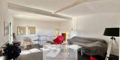 Semi-detached house with terrace overlooking the valley in Aquila d’Arroscia