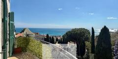Semi-detached Villa With Unobstructed Sea Views And Exclusive Potential In Pietra Ligure