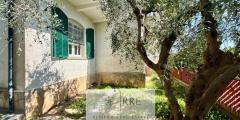 Semi-detached Villa With Unobstructed Sea Views And Exclusive Potential In Pietra Ligure