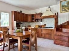 For sale fully renovated detached house with swimming pool, garden in Vessalico