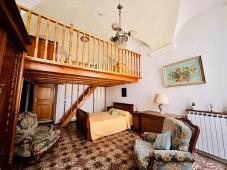 House of 3 apartments, garage, terrace and garden for sale in  Pieve di Teco