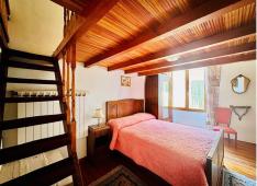 House of 3 apartments, garage, terrace and garden for sale in  Pieve di Teco
