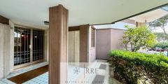 Four-bedroom apartment with terrace for sale in Loano