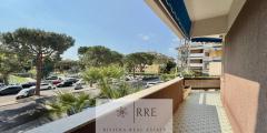 Four-bedroom apartment with terrace for sale in Loano