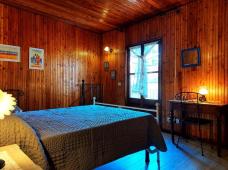 Finely renovated house with terrace for sale in Ormea