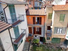 Finely renovated house with terrace for sale in Ormea