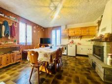 Detached villa with surrounding land for sale  in Ormea, in the Aimoni distric