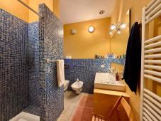 Exclusive villa at the Garlenda Golf Club with a swimming pool