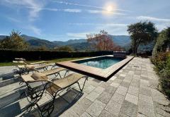 Exclusive villa at the Garlenda Golf Club with a swimming pool