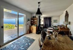 Villa with spectacular panoramic sea view