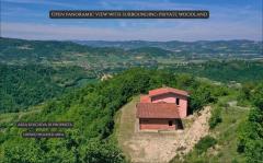 Panoramic Villa in Monferrato with Over 2 Hectares of Private Land for sale