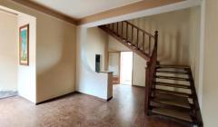 Charmed Townhouse/Villa for Sale in Abbadia di Montepulciano (SI), Tuscany