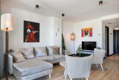 Luxury Ground Floor Apartment with Sea Views and Private Garden, Mijas