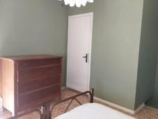 Rustic recently refurbished town house with 3 rooms, 2 bathrooms, balcony, option for rent-to-buy