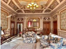 For sale prestigious period apartment in town centre of Pieve di Teco