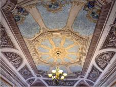 For sale prestigious period apartment in town centre of Pieve di Teco