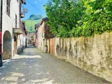 For sale  Detached Period Villa with Garden In the heart of Garessio
