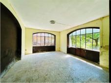 For sale  Detached Period Villa with Garden In the heart of Garessio