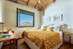 For Sale Charming 3-Bedroom Villa with Mountain Views in Heraklion Mainland, Crete