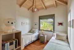 For Sale Charming 3-Bedroom Villa with Mountain Views in Heraklion Mainland, Crete