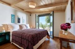 For Sale Charming 3-Bedroom Villa with Mountain Views in Heraklion Mainland, Crete