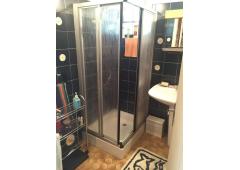 Ready to move into detached house