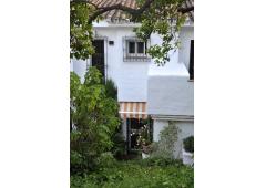 Cosy house in privileged area