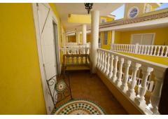 LL116 - Spacious 2 bedroom apartment in Catral (Alicante)