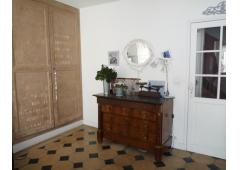 Charming house with garden in center of BIEVRES/ FRANCE