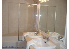 2 bed Penthouse panoramic golf views 130,000 euros