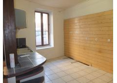 House for Sale, Quarante